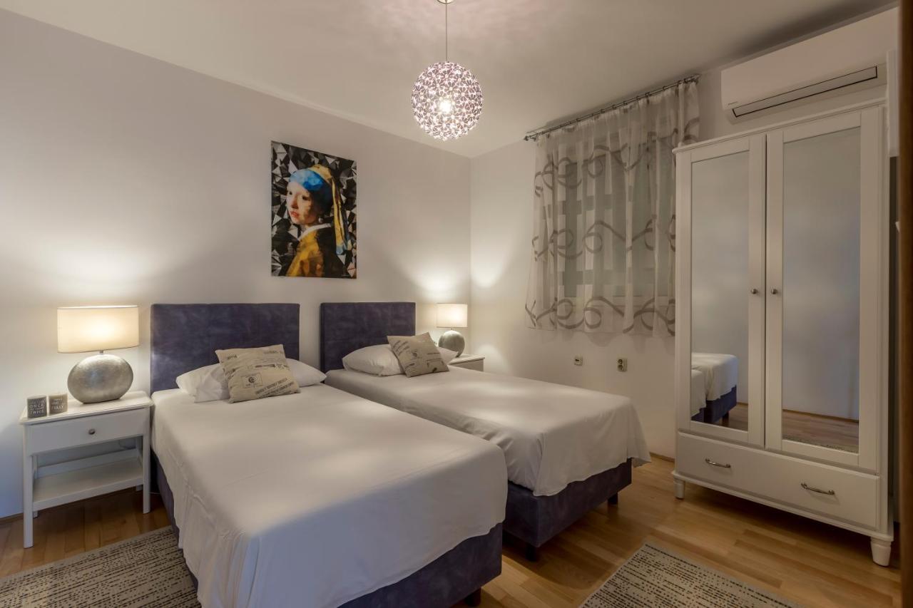 Villaer Split-villas Dalmatica For 12