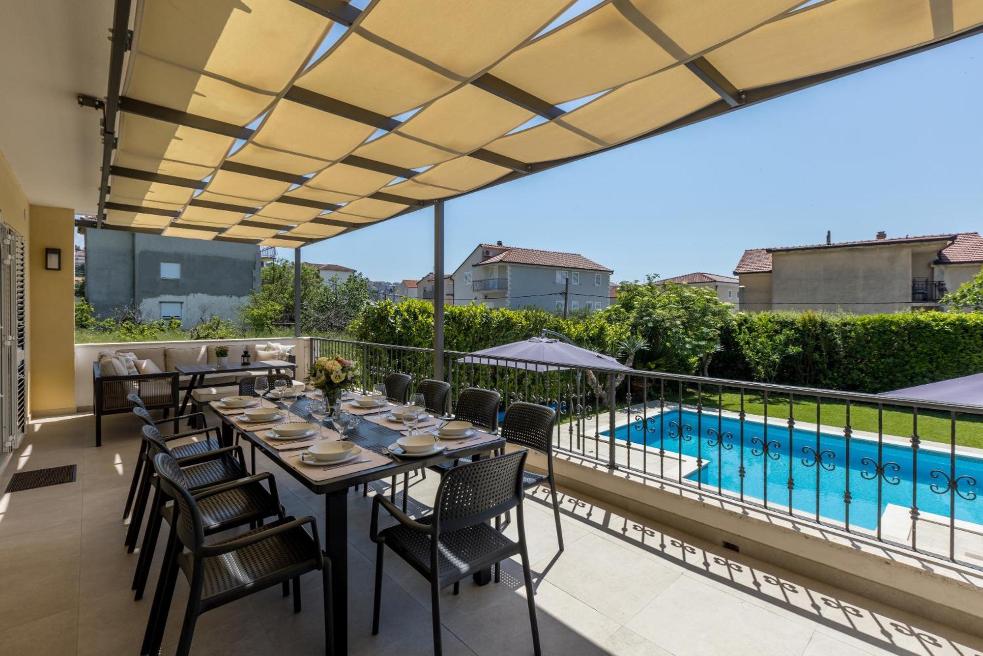 Split-villas Dalmatica For 12 Villaer *
